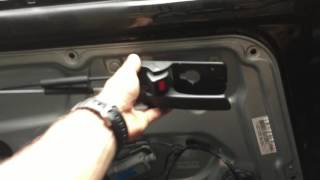 How to open rear door in Kia Rondo if it wont open at all [upl. by Queridas]