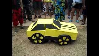 Fantasia de Transformers  Bumblebee  Carnaval 2012 em São Luiz do Paraitinga [upl. by Orelle758]