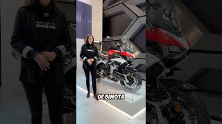 64000€ de puro carbono y motor H2R de Kawasaki bimota eicma tesish2 [upl. by Ahtoelc]