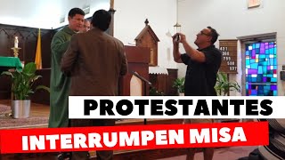 Protestantes INTERRUMPEN MISA del Padre Toro QUERÍAN DEBATIR [upl. by Rriocard459]