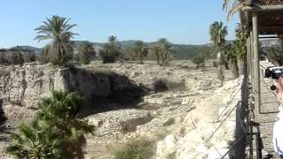 CONOCIENDO ISRAEL LAS RUINAS DEL TEMPLO DE SALOMON [upl. by Hairakcaz711]