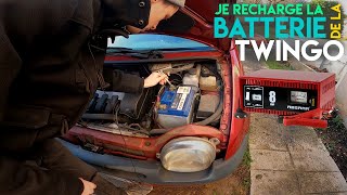 Je recharge la batterie de la TWINGO [upl. by Shawna]