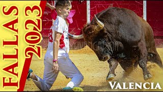 💥 ¡Con el cuerno en el pecho · FALLAS 2023 · Concurso de Recortes en Valencia con Toros de Jandilla [upl. by Nelg76]