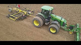 Préparation et semis betteraves 2024  John deere  Bednar  Horsch [upl. by Ehtylb]