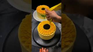 Sunflower 🍰 cake सूरजमुखी फूल short [upl. by Aicila561]