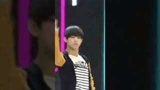 Cute Taetae dance btsmember taehyung taetae love music newmusic [upl. by Julian]