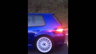 Golf 4 R32 vs Golf 5 R32 [upl. by Nurat]