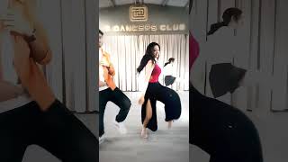 aasakooda new song sai abhyankar with her Move [upl. by Amalbergas]