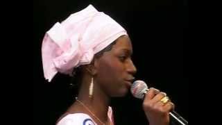 Miss soninke 2006  adja sakho [upl. by Anelec978]