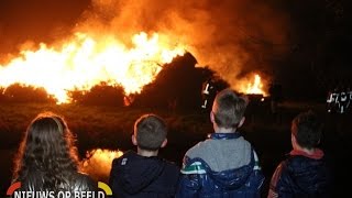 Kerstboomverbranding Krimpen aan den IJssel gemkadij [upl. by Kelda957]