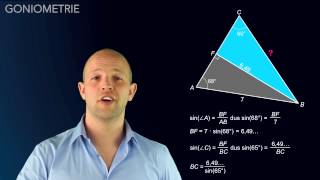 Goniometrie  het bewijs en gebruik van de sinusregel  WiskundeAcademie [upl. by Soll451]