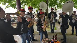 Premier Tour Sainte Rolende Gerpinnes dimanche 12 mai 2019 10 Sortie du corps doffice avec lHRSM [upl. by Atekan]