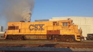 CSXT 9553 U23B 32 degree cold start video [upl. by Nycila21]