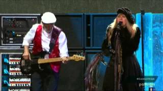 Fleetwood Mac  Go Your Own Way live 2015 [upl. by Anema]