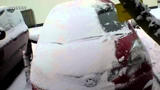 HONDA jazz Auto vom Schnee befreien Sa 2412015 [upl. by Coriss]