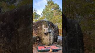 Clin doeil 7a✅ fontainebleau Apremont climbing bouldering youtubeshorts rockclimbing font [upl. by Silrak]