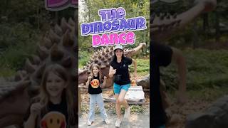 🦖🦕THE DINOSAUR DANCE 👏👏👏 [upl. by Sparkie]