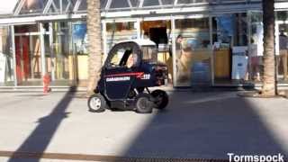 Carabinieri auto elettrica in pattugliamento Carabinieri electric car on patrol Very Rare [upl. by Notyarb]