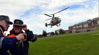 Ruski helikopter donosi Šapcu pomoć  poplave maj 2014 [upl. by Tibold770]