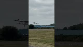 Cessna 152 landing at Blackbushe Airport cessna planespotting planespotter aviation [upl. by Secnarf]