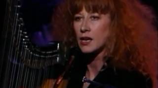 Loreena McKennitt  Huron Carol Jesous Ahatonhia [upl. by Consuela842]