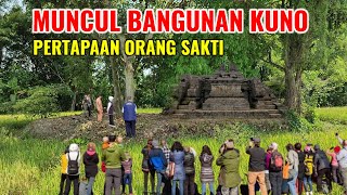 Viral  Di Kira Gundukan Tanah Bermunculan Istana Kuno Di Jawa Timur [upl. by Ogires974]