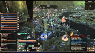 Lineage 2  Gran Kain Ant Queen Fight 24122014 [upl. by Eynttirb665]