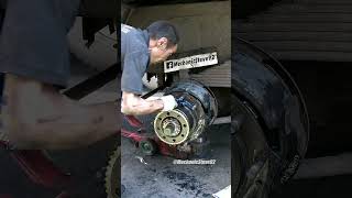 Replacing the Foton Auman Wheel Hub Oil Sealquot [upl. by Idnahr940]