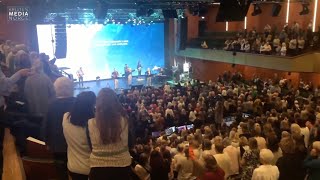 1200 samlet til Nordisk kvinnekonferanse i Kristiansand «Overveldet takknemlig for hva Jesus gjør» [upl. by Sheeree]