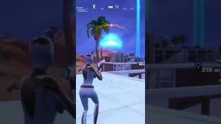 Je roule sur la ranked abonnetoibg rush50subs fortniteclips Newsaison [upl. by Ellenahc943]