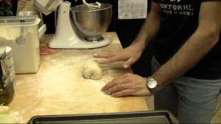 La Video Ricetta della Focaccia col Formaggio [upl. by Suiramed261]