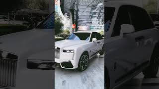 Unbelievable facilities of RollsRoycerollsroycefacts trendingshorts viralvideo vehicles car [upl. by Nelon]