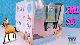 Spirit Riding Free Horse Stable Blind Bags Dreamworks Show Opening  PSToyReviews [upl. by Tasha855]