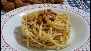 PASTA alle NOCI  Ricetta FACILE senza PANNA di A modo MIO [upl. by Lingwood205]