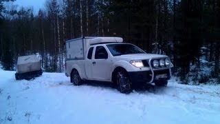 Nissan Navara Pickup Truck snow chains slippery winter road King Cab tyre tire cables suv ice car [upl. by Ludly619]