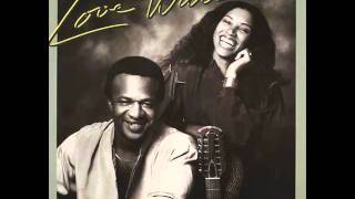 Womack amp Womack  Baby Im scared of Youwmv [upl. by Arahs77]