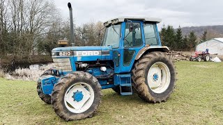 FORD 8210 II Super Q TRACTOR [upl. by Anelam467]