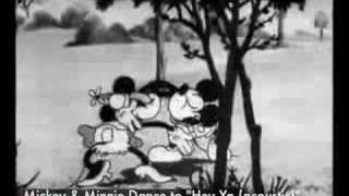 Mickey and Minnie Mouse Dance to quot Hey Ya acoustic quot [upl. by Gothurd]