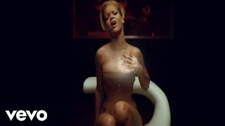 Rihanna  Russian Roulette [upl. by Hilly436]