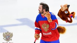 Ovechkin Malkin amp Kuznetsov Prank Mascots Made in Russia [upl. by Lynnette162]