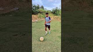 Left to right penalty kick ⚽🥵🔥 futbol footballskils tutorials shorts soccerskills [upl. by Krantz]