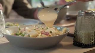 Taste the Tuscan Difference  Creamy Alfredo [upl. by Akiemaj970]