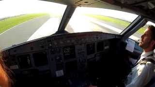 Krakow EPKK cockpit view landing rwy 07 [upl. by Seka]