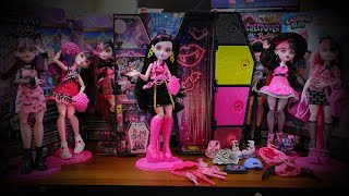 Monster High Skulltimate Secrets Neon Frights Draculaura [upl. by Calley]