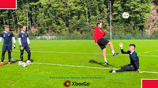 Goalkeeper Training ● 1v1 © 4GK [upl. by Tore]