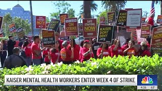 Kaiser mental health workers enter week 4 of strike [upl. by Eelirak735]