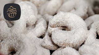 Die besten Vanillekipferl  Super zart und mürbe 😋  Weihnachtsplätzchen Rezept [upl. by Aisset]