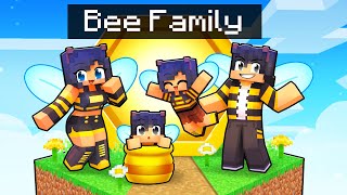 Having a BEE FAMILY in Minecraft [upl. by Corrie160]