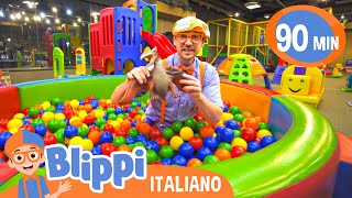 Impariamo con Blippi al parco giochi coperto Kinderland  Blippi  Moonbug Kids  Cartoni Animati [upl. by Otanod182]