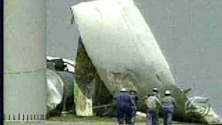 Wind Turbine Collapses Near Weatherford OK [upl. by Warp642]